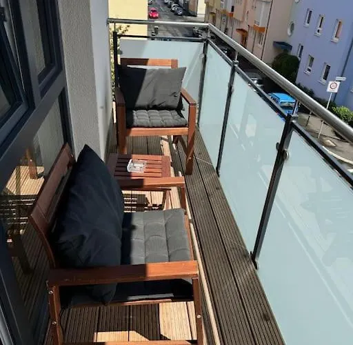 Elegant Renovierte 2-Zimmerwhg