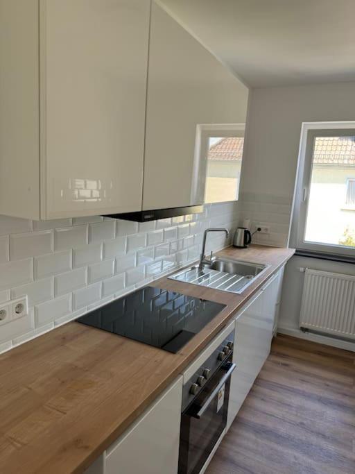Apartment Elegant Renovierte 2-zimmerwhg Giessen
